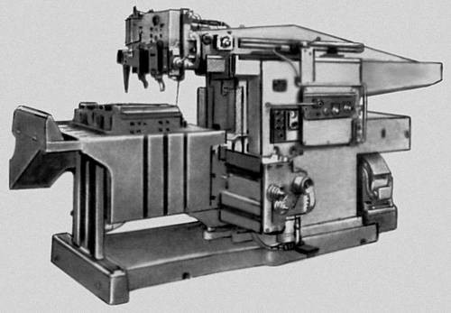 Копировальный поперечно-строгальный станок