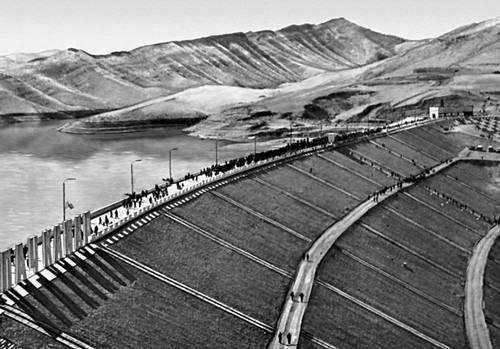 Плотина Пачкамарского водохранилища (Узбекская ССР)